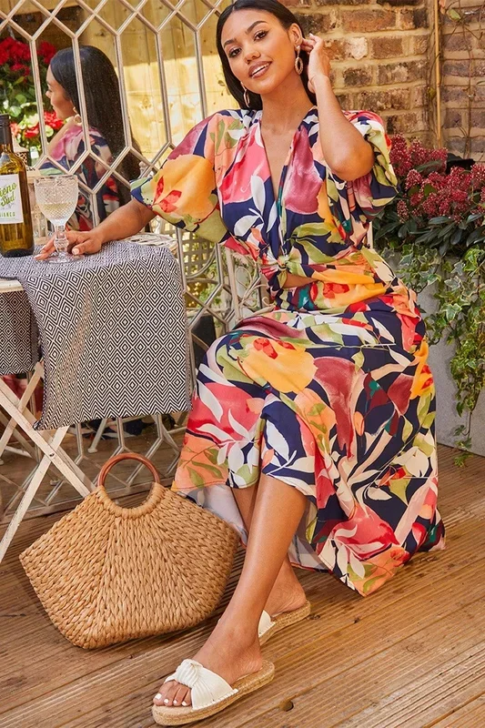 Cut-Out Floral Print Maxi Dress