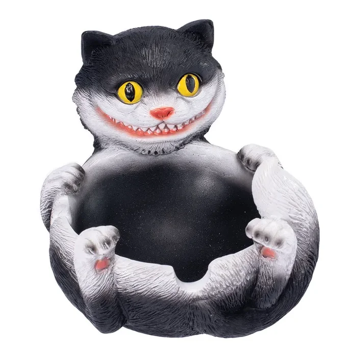 Fujima Trippy Tuxedo Cat Polystone Ashtray – 5″x3.5″