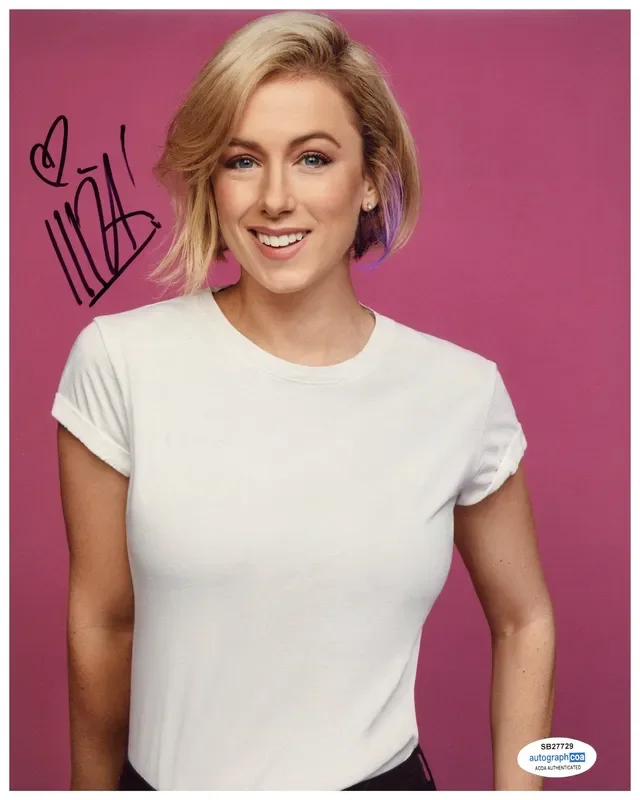 Iliza Schlesinger Signed 8×10 Photo Authentic Autographed AutographCOA