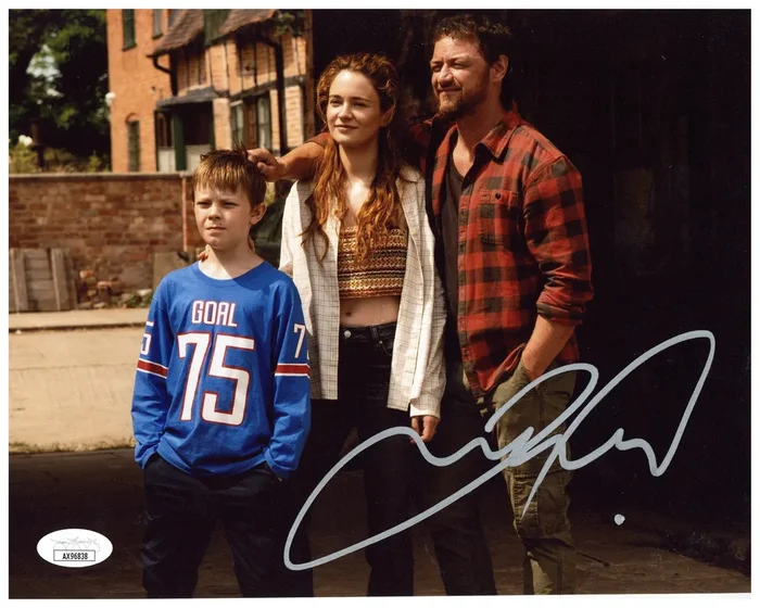 James McAvoy Signed 8×10 Photo Speak No Evil Autographed JSA COA #5