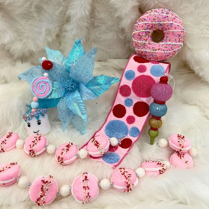 Mystery Christmas Tree Box – Pink, Blue, Red, Candy