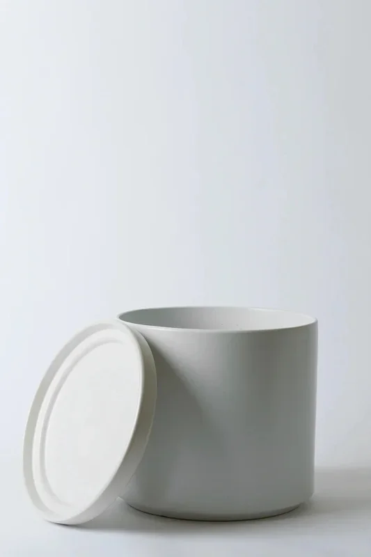 Solid Goods 12″ Cylinder w/ Saucer White