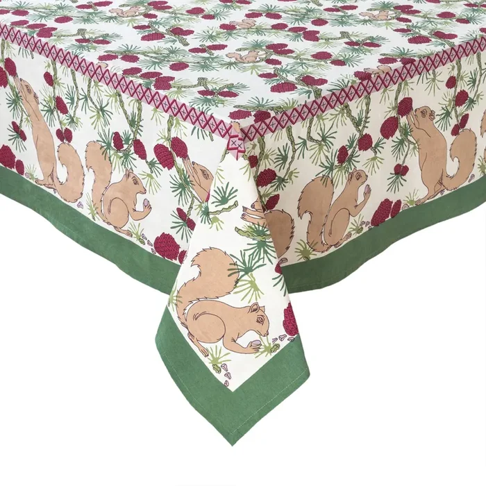 Squirrel and Pinecone Red & Brown Tablecloth Couleur Nature